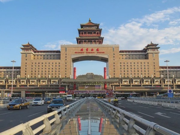 北京西站項目修建與我司達(dá)成建筑管道供需戰(zhàn)略合作